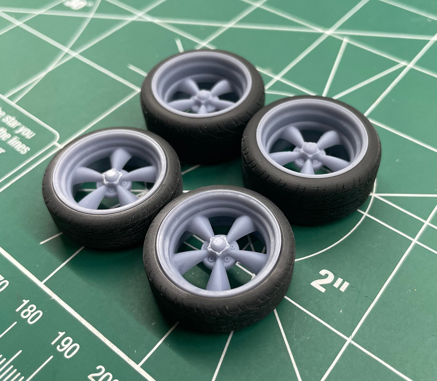 Torque Thrust 20" Staggered