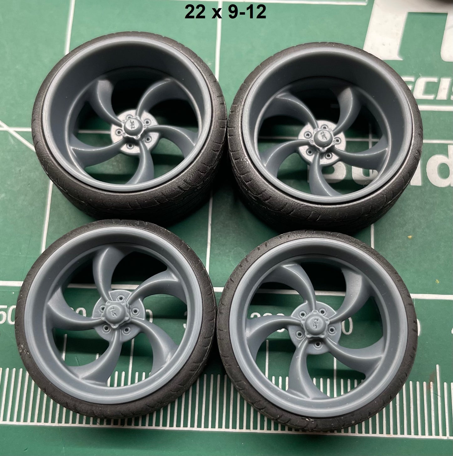 KMC / 562 Wingnut 20/22