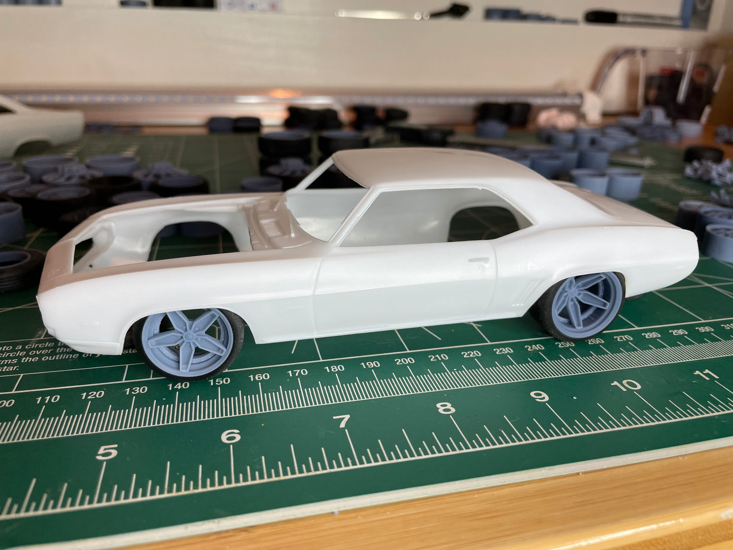 B-Star Strat 19/20" Staggered