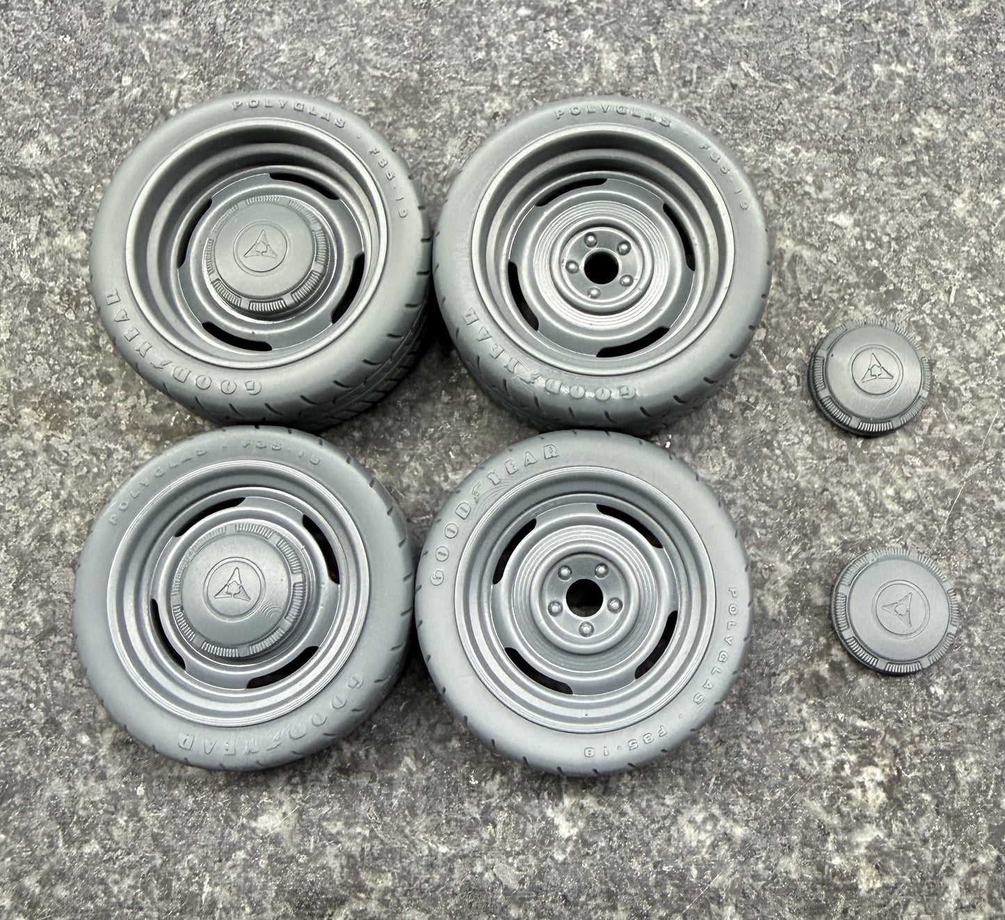 18/19 OE1 Mopar-1